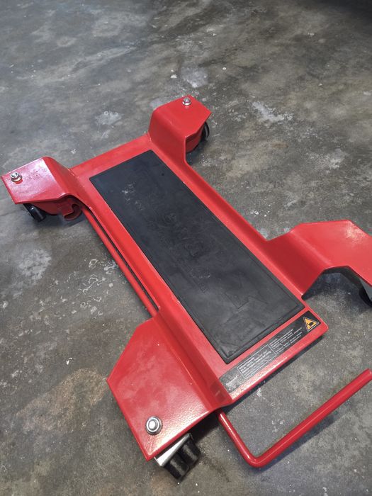 Base para movimentar motas.
