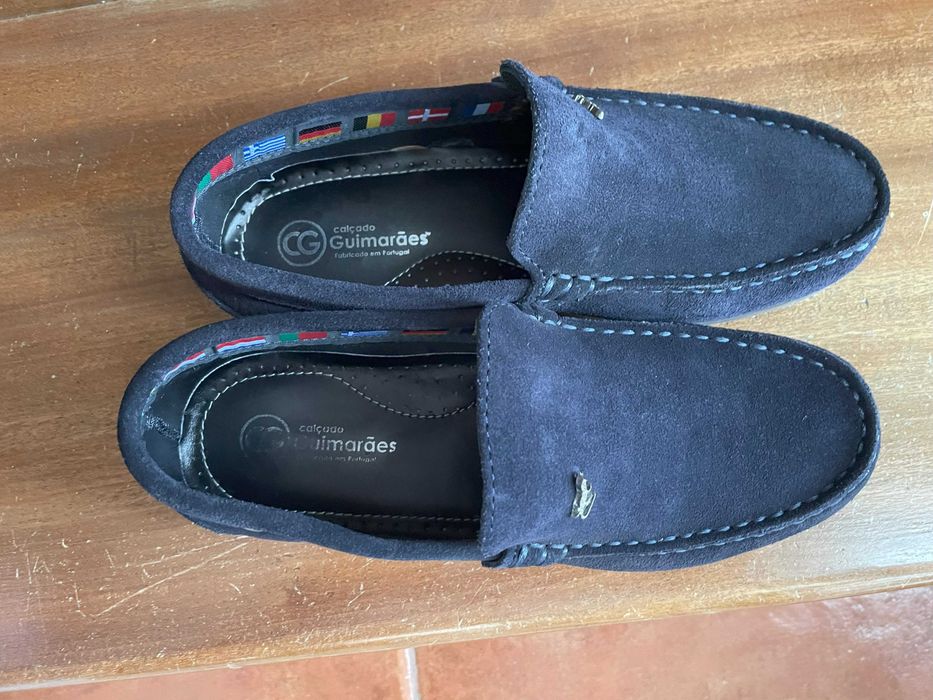 Sapatos casuais rapaz – quase novos, muito confortáveis