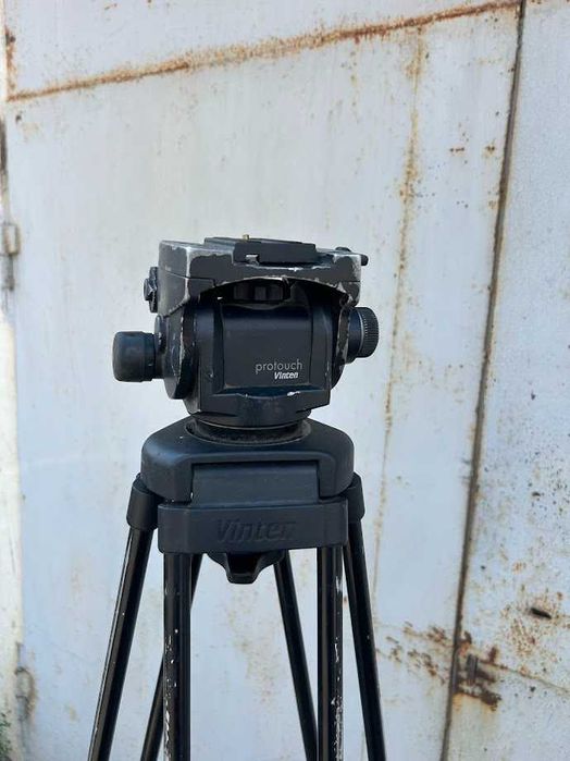 Профессиональный штатив Vinten v4018-2004