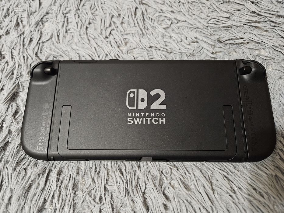 Nintendo Switch 2 + Комплект аксесуарів DBrand