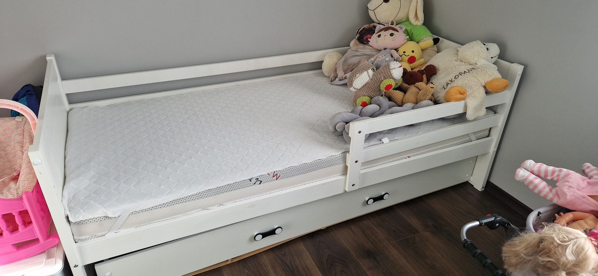 Łóżko młodzieżowe z materacem 90x200