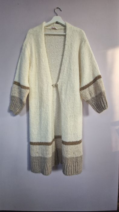Długi dziergany ciepły sweter, kardigan ecru latte z wełną, L-3XL