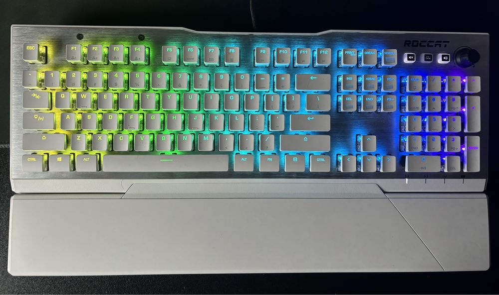 Klawiatura Roccat 122 aimo