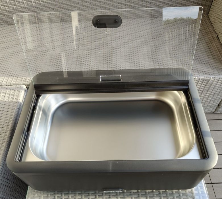 Podgrzewacz elektryczny HENDI, czarny