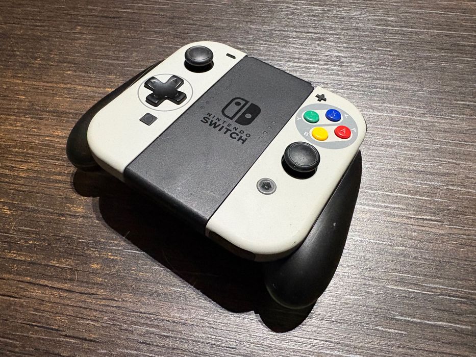 Zestaw Joycon - Hall, shell swap SNES, uchwyt ładujący