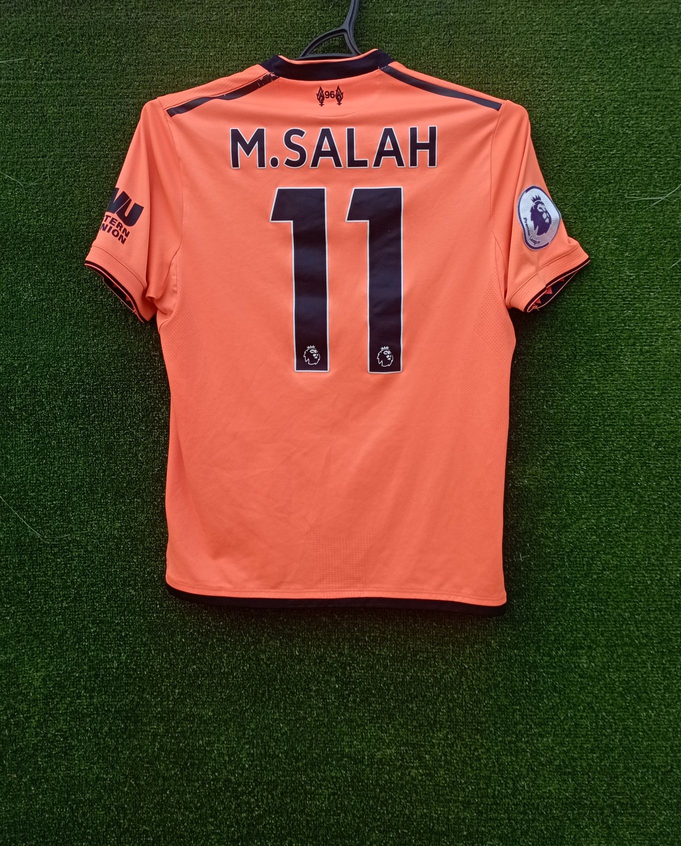 Футбольна футболка ліверпуль Салах Liverpool Salah APL вінтаж