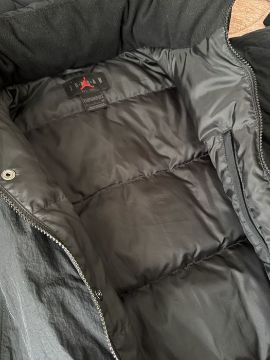 Зимова парка Jordan орігінал розмір S