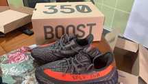 Tênis yeezy Original