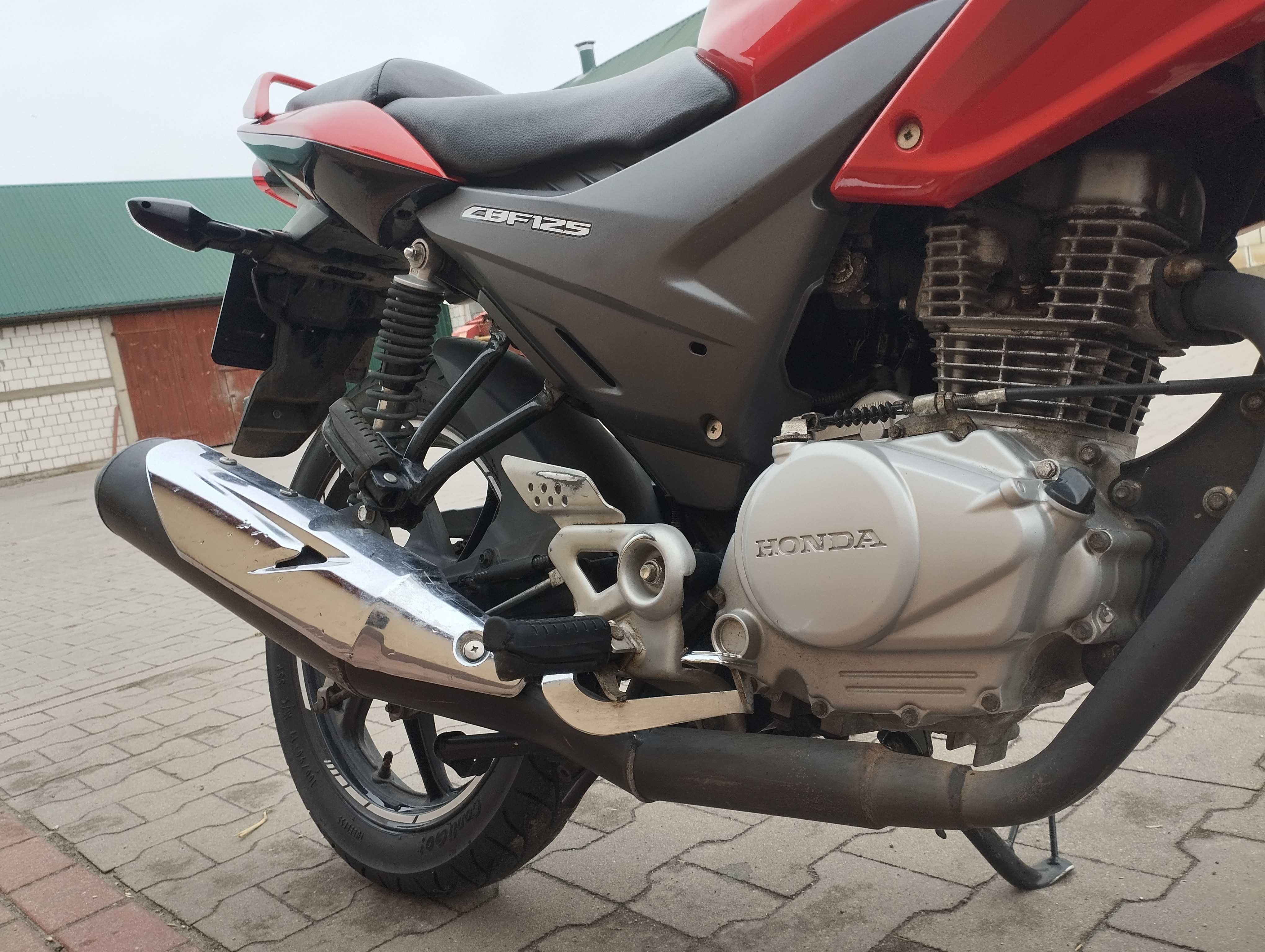 Motocykl Honda CBF 125 M
