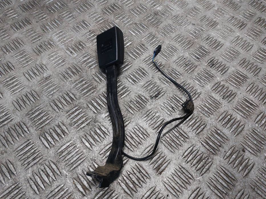 NAPINACZ ZATRZASK ZAPINKA PASA LP VOLKSWAGEN GOLF V 1K4857755K