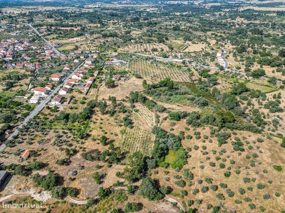 OPORTUNIDADE 360º – Moradia T3 + Posto de Combustível GALP + Terrenos