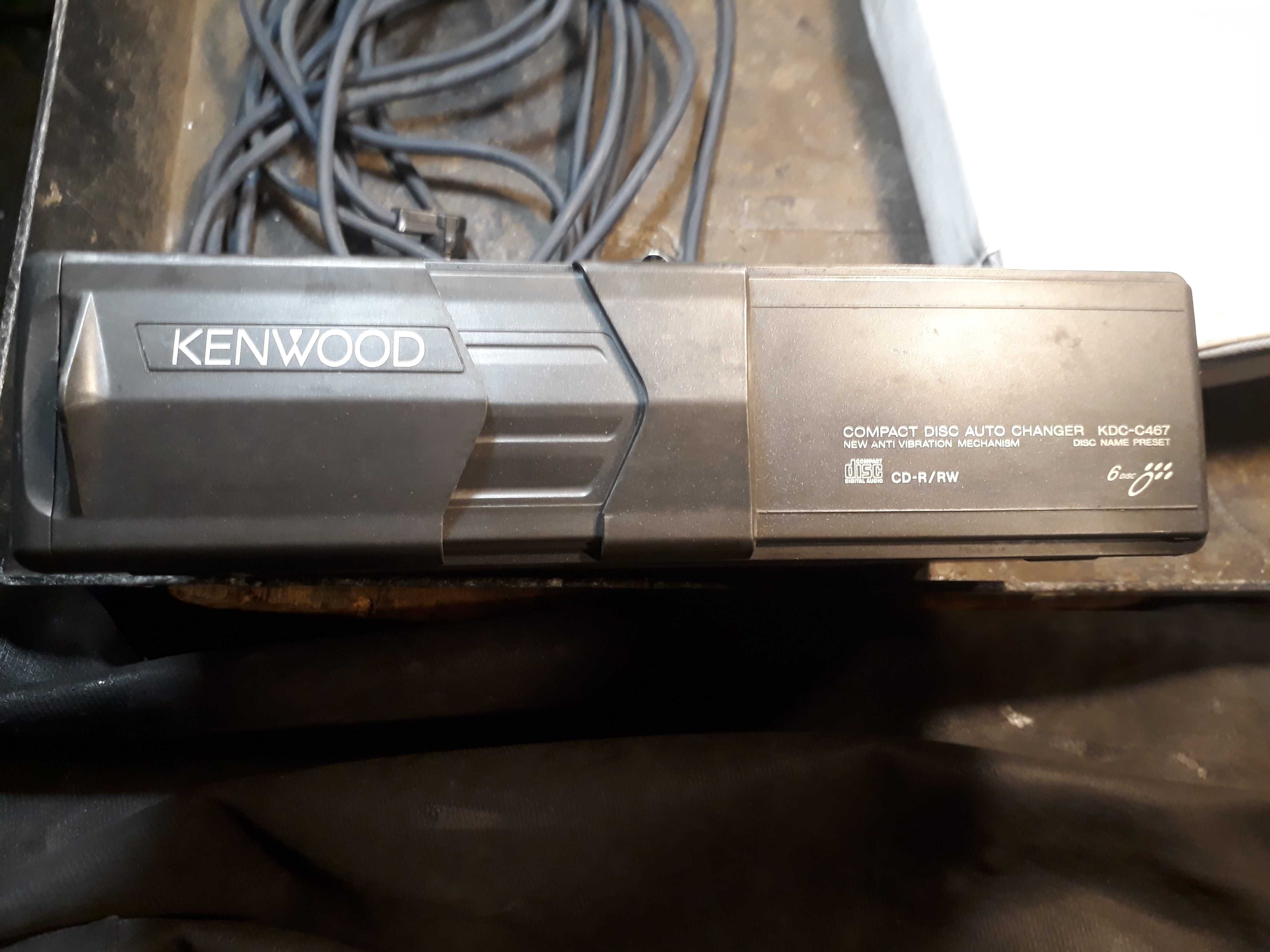 CD чейнджер KENWOOD KDC-C467 б/у