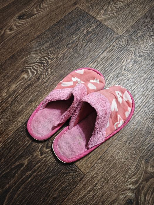 Тапки рожеві жіночі р.36