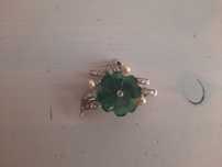 Alfinete  de ouro branco, com diamantes e pérolas