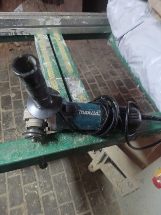 Makita szlifierka kątowa kątówka elektryczna
