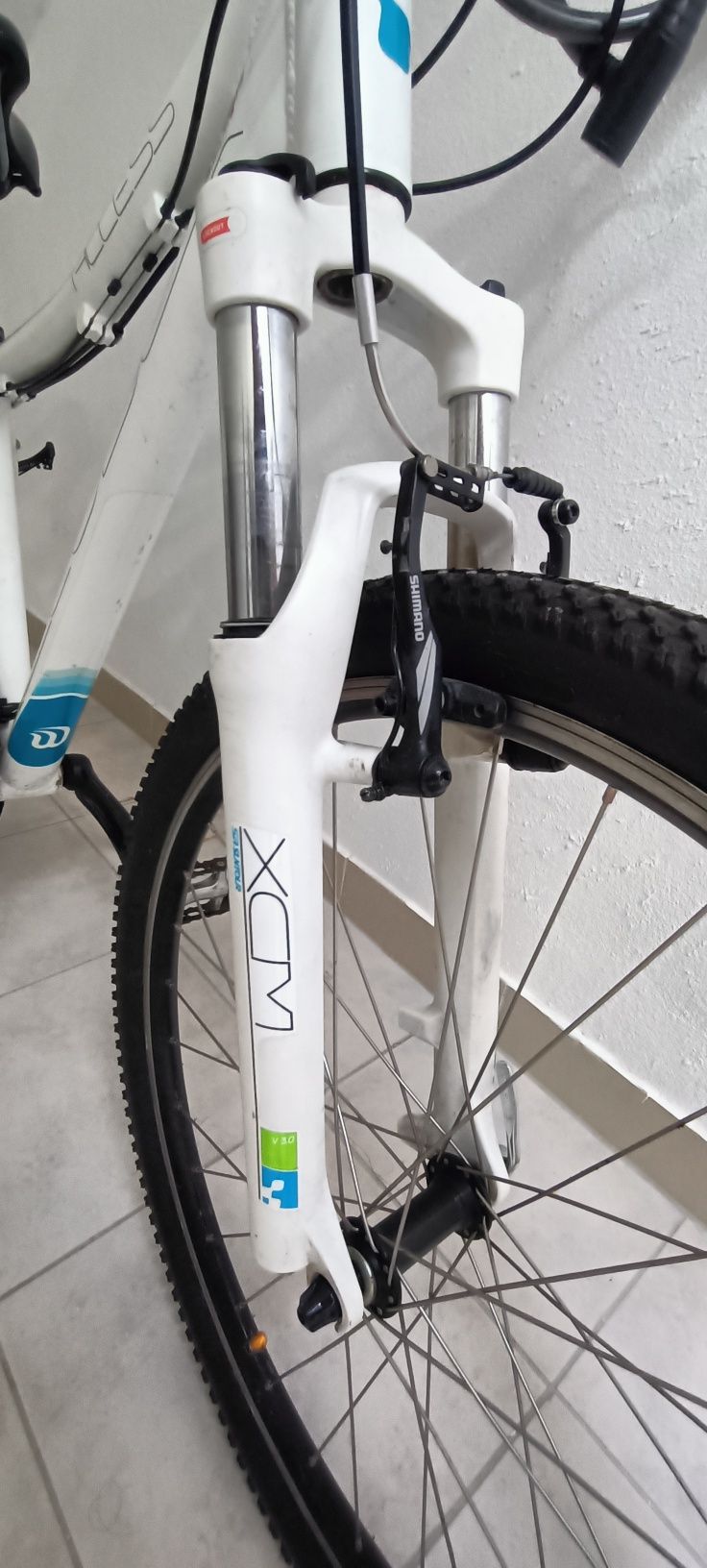 Bicicleta CUBE aro 26