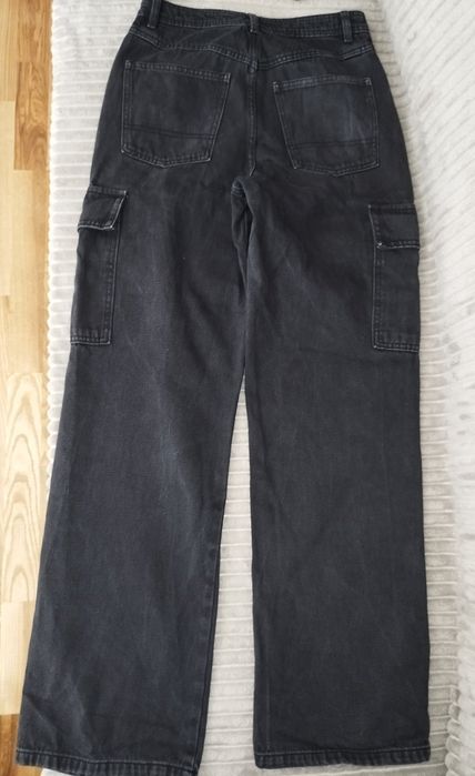 Spodnie jeansowe damskie 36 Cropp bojówki z szerokimi nogawkami