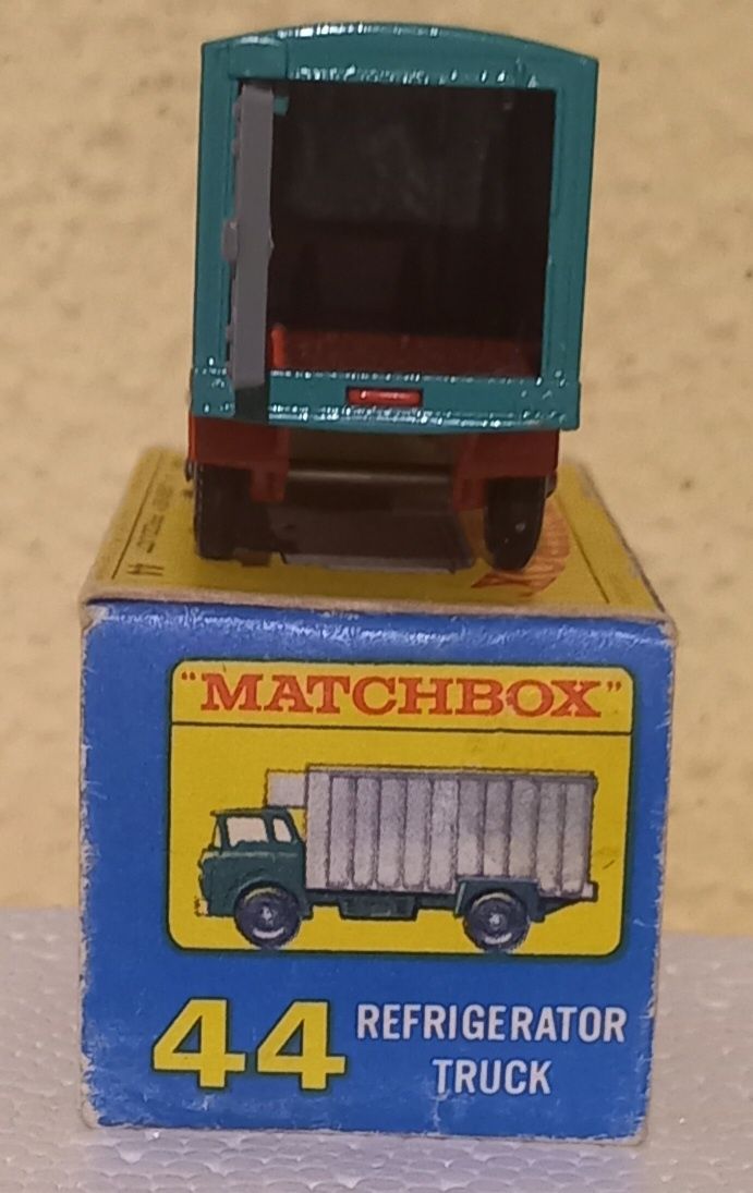 Matchbox, Camião com Refrigerador,# 44.