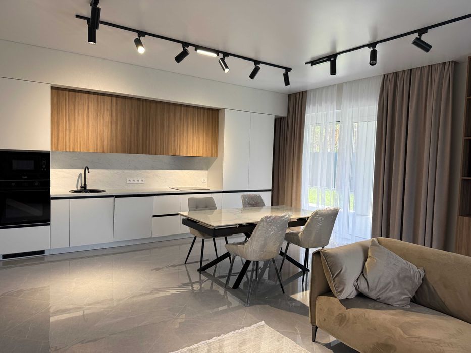 Розтермінування. Будинок з ремонтом в Бучі на 7.5 сотках