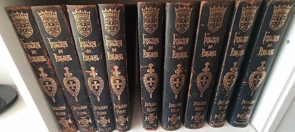 História de Portugal Edição Monumental da Portucalense Editora