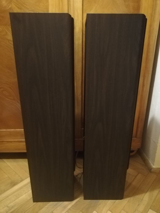 Głośniki, Kolumny podłogowe stereo TAGA Harmony TAV-606F