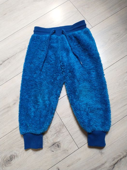 Bardzo ciepłe spodnie dresowe dla chłopca rozm 86/92