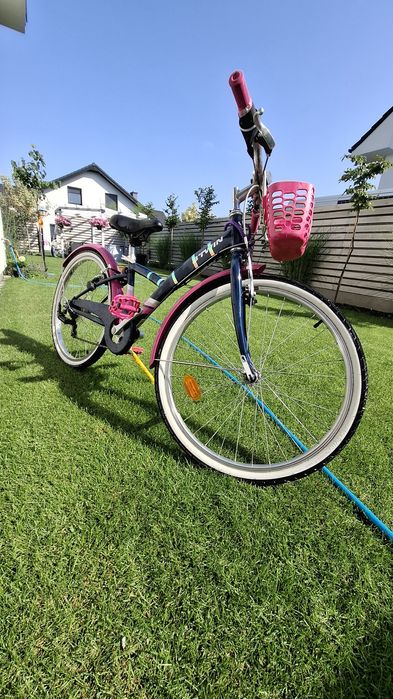 Rower b twin decathlon 24 cale dziewczynki różowy, miejski ,górski