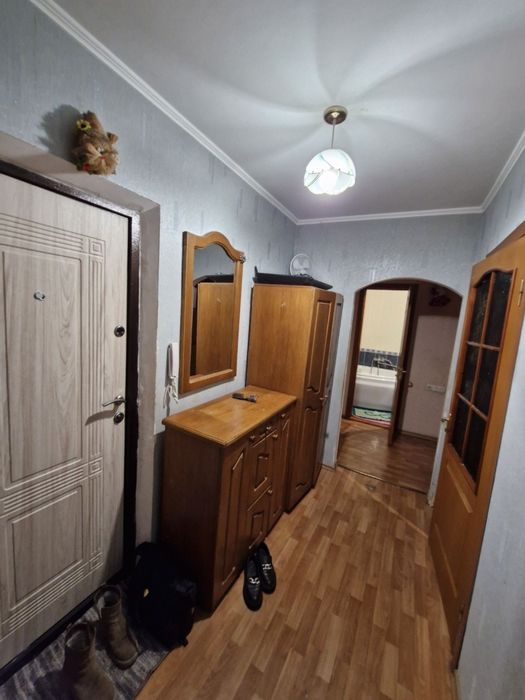 Здається окрема кімната на Вишенці 5000