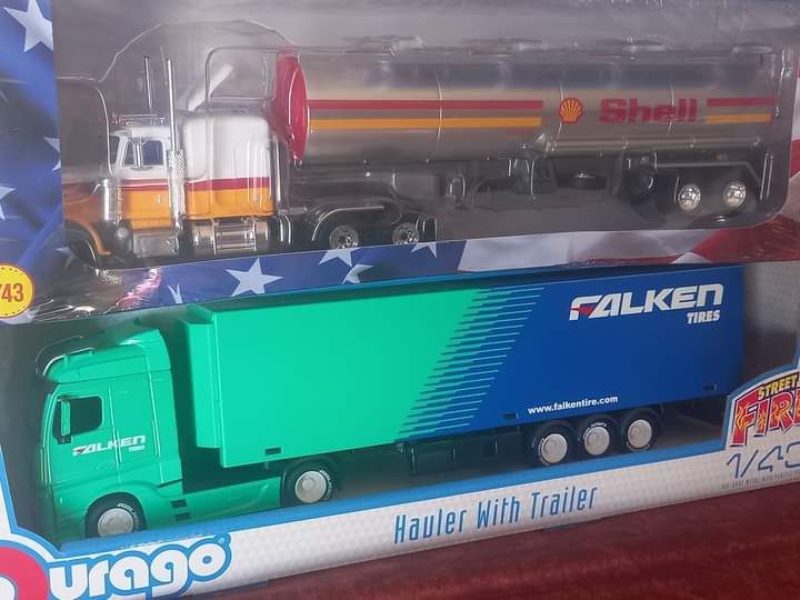 Camiões escala 1/43 (Novos em caixa)