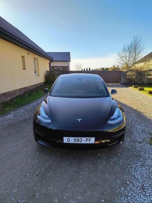 Tesla Model 3 dual motor,autopilot,bezwypadkowe,Europa,4x4