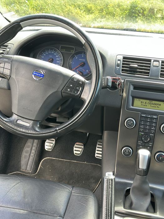 Volvo v50 R desing 1.6 de 125 cv 2012 nacional