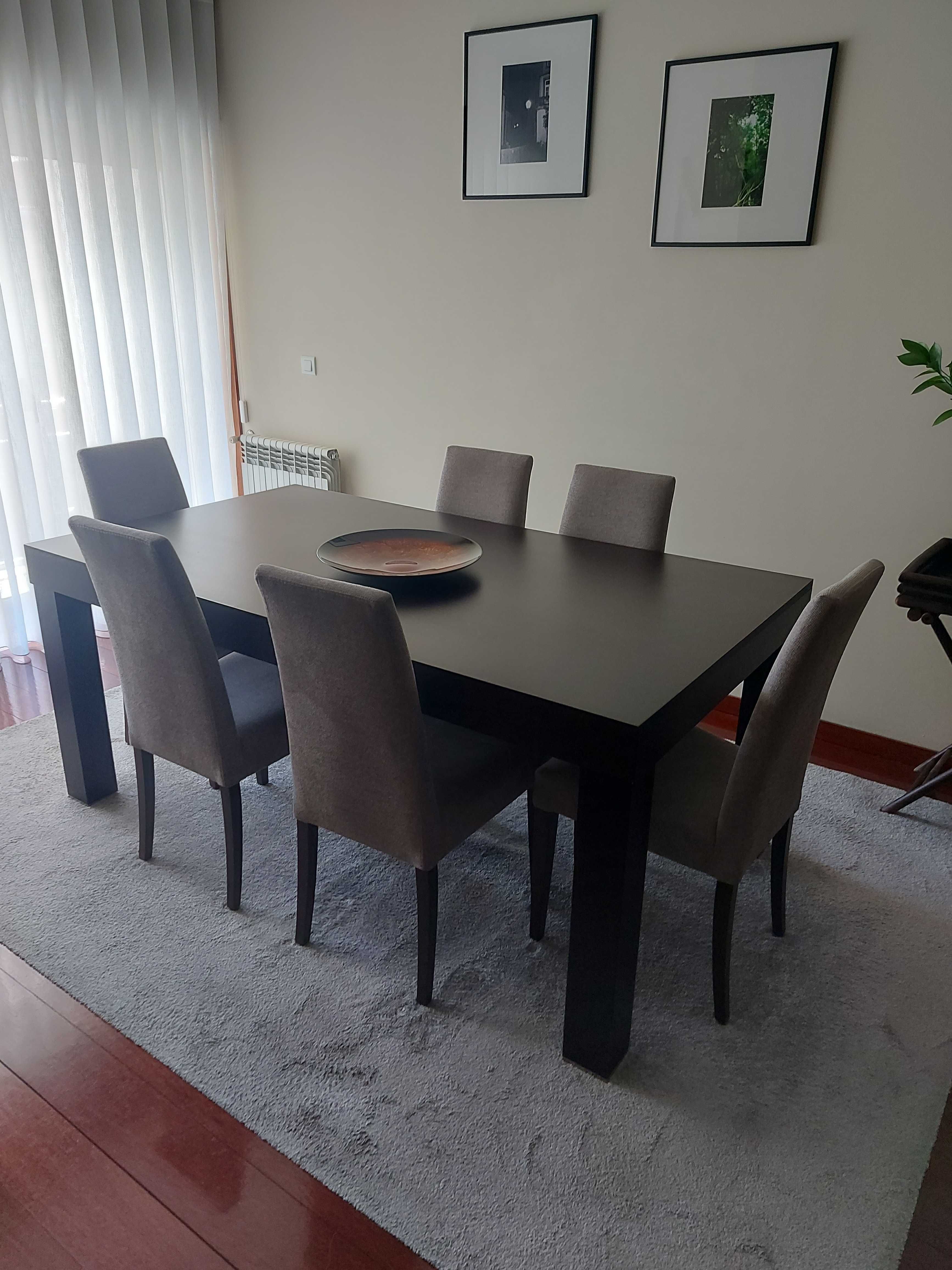 Conjunto de 6 cadeiras estrutura madeira
