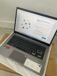Laptop ultrabook ASUS VivoBook S14