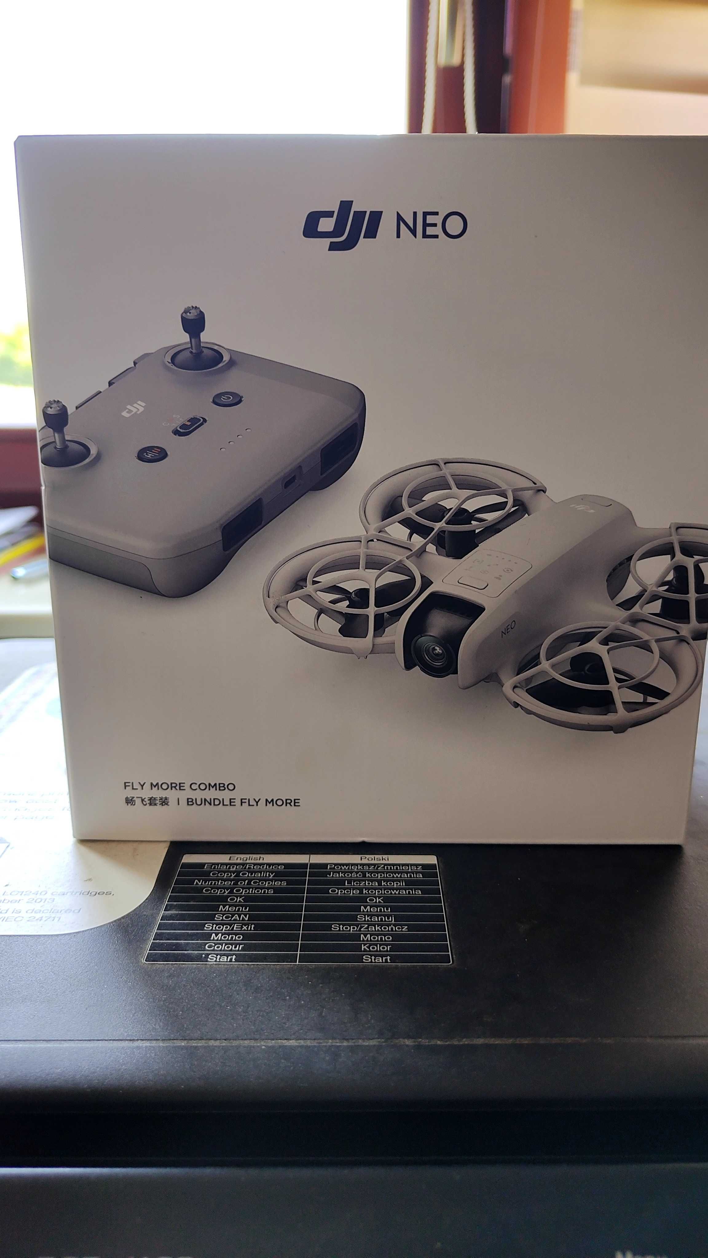 Dron dji neo fly more combo