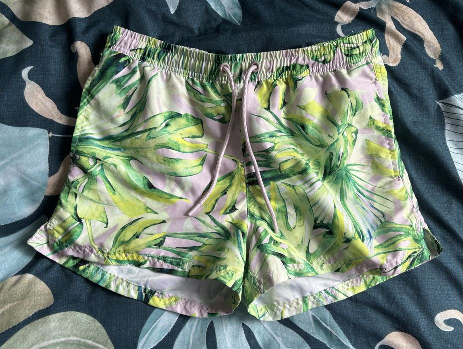 Męskie szorty kąpielowe w liście Reserved, rozm. S