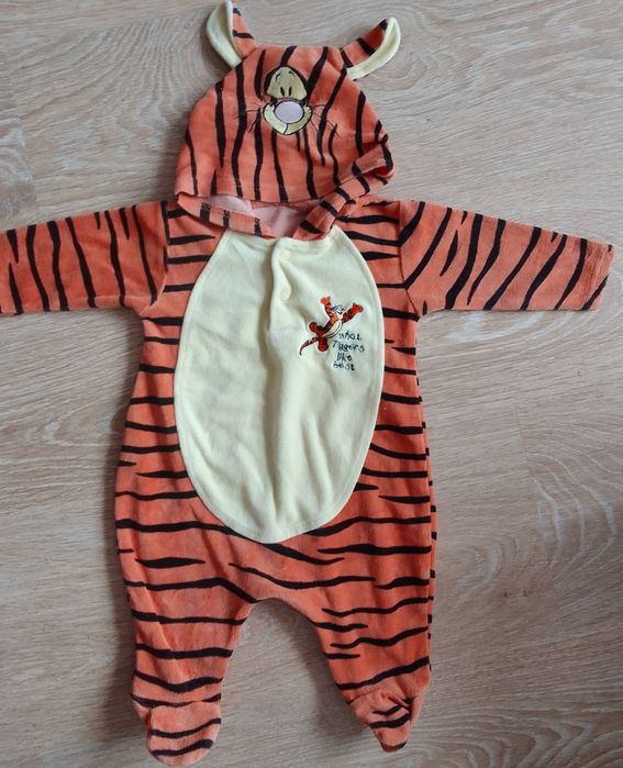 Pajacyk rampers chłopięcy r.56/62 Tygrysek Disney
