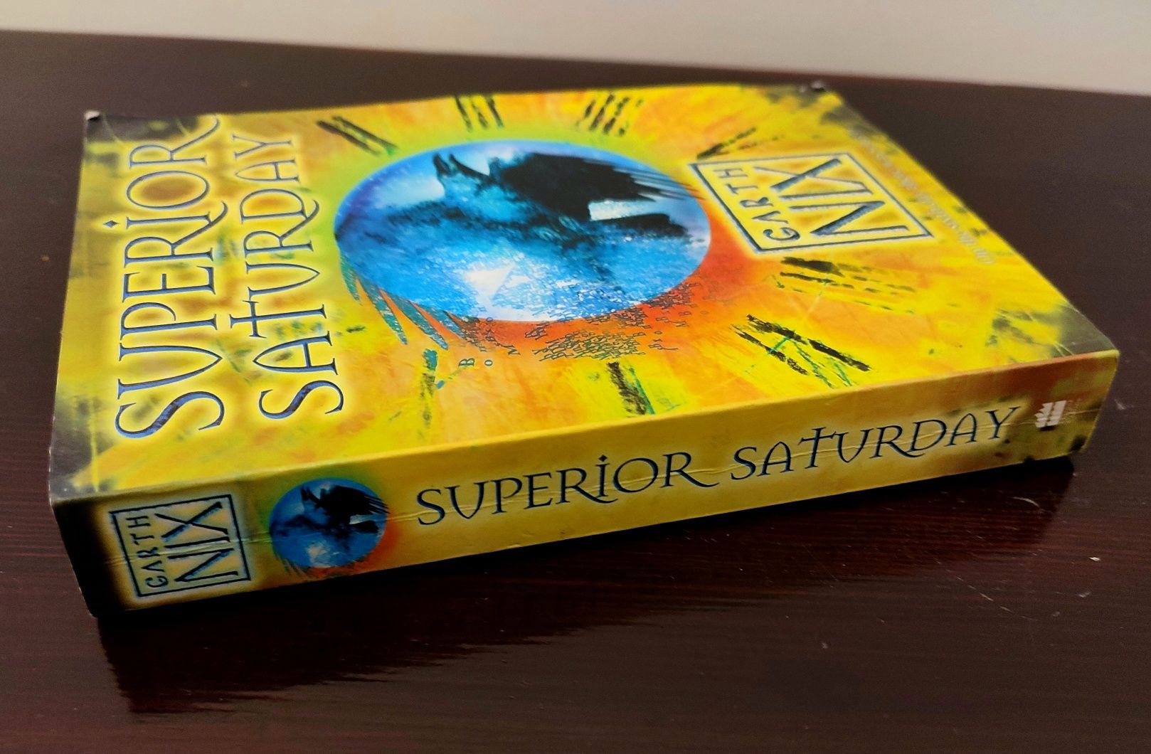 Keys to the Kingdom: Superior Saturday Garth Nix po angielsku