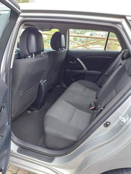 Vendo Toyota Avensis, 2013