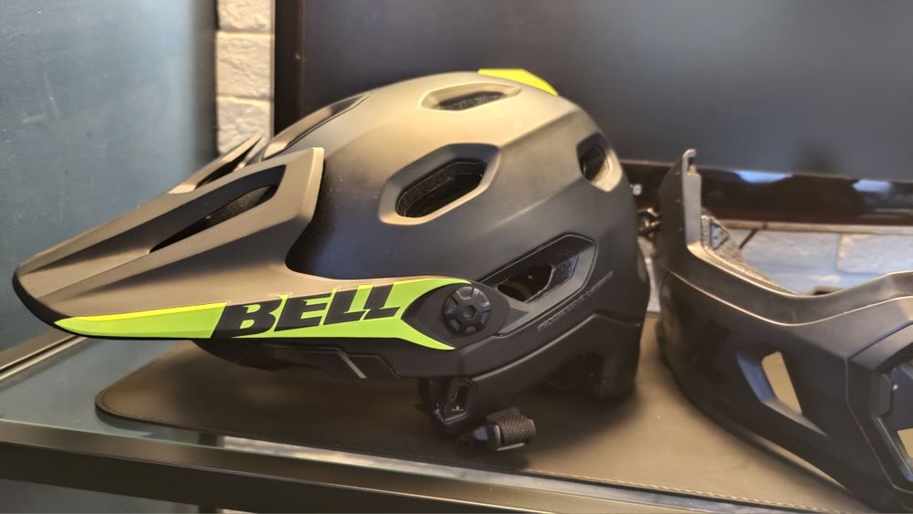 Kask BELL Super DH Mips