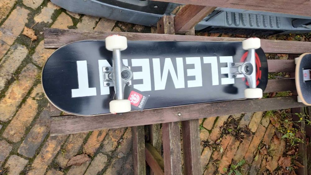 Deskorolka firmy element