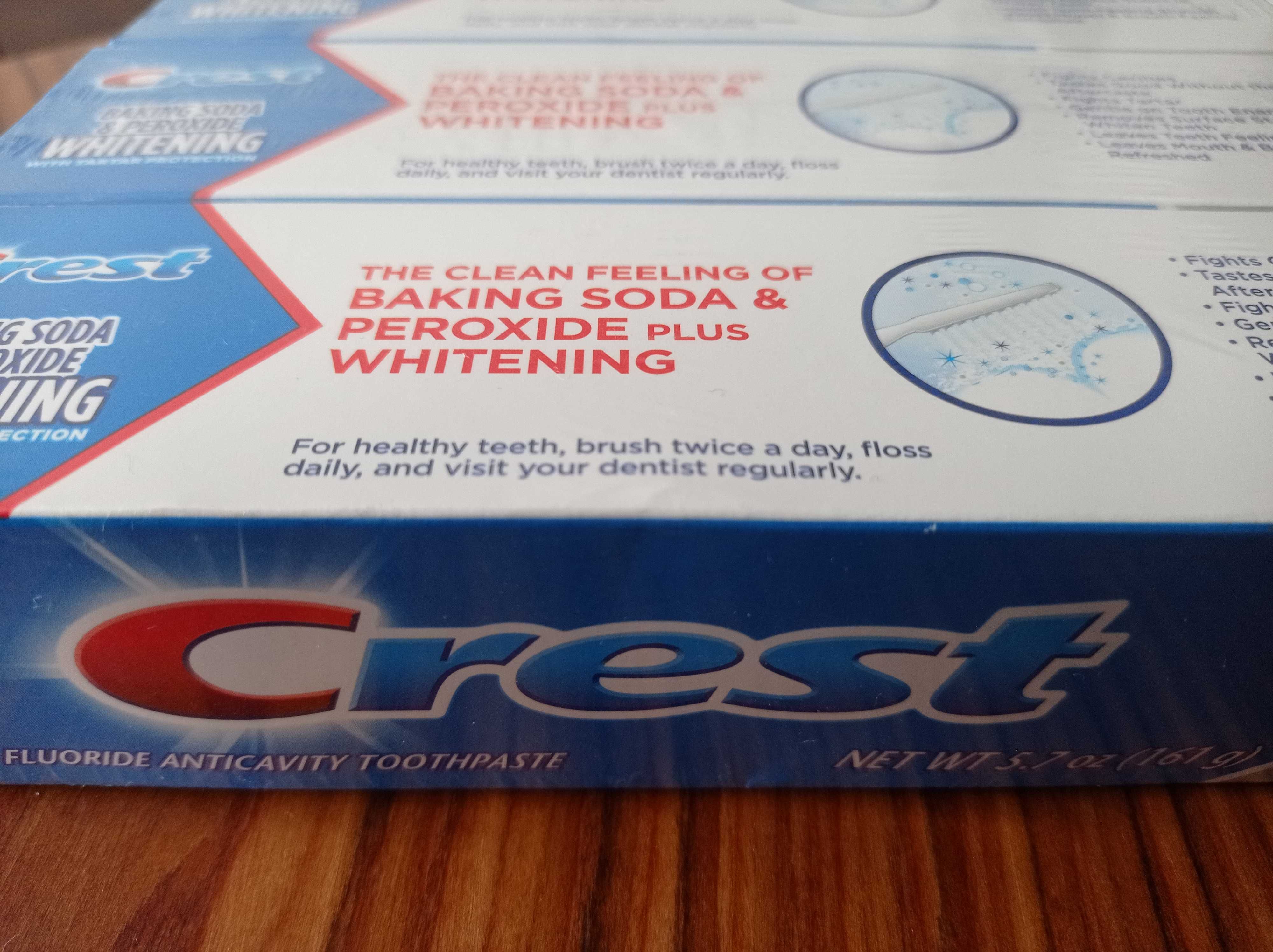 Zestaw 3 x Crest Baking Soda & Peroxide Whitening 161 g Pasta do zębów