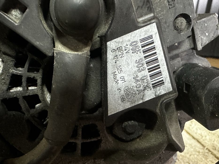 Генератор skoda a5 vw B6 Golf caddy passat 06F903023F