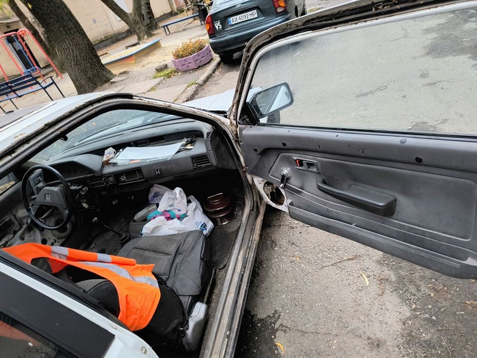 Продам Honda civic 3  1986 року