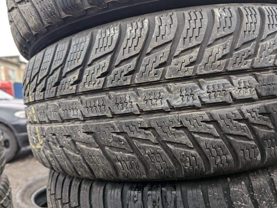 215/65R16 Nokian WrSuv3 зима