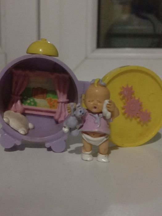 Продам іграшковий дитячий майданчик