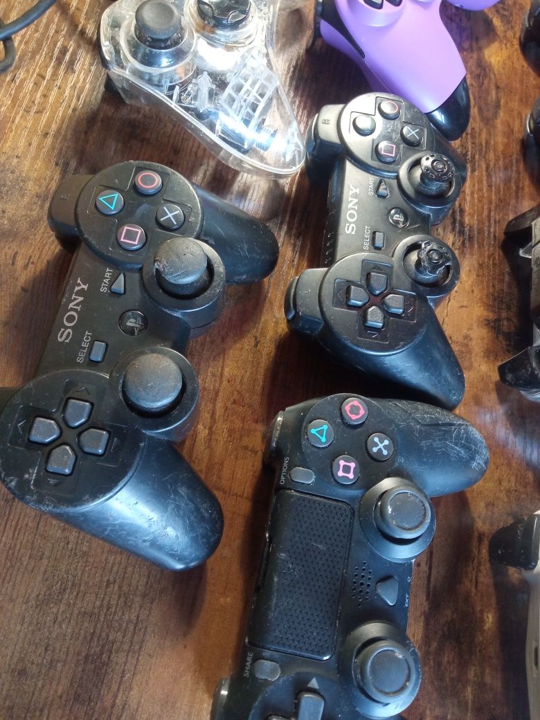 Kontrolery uszkodzone