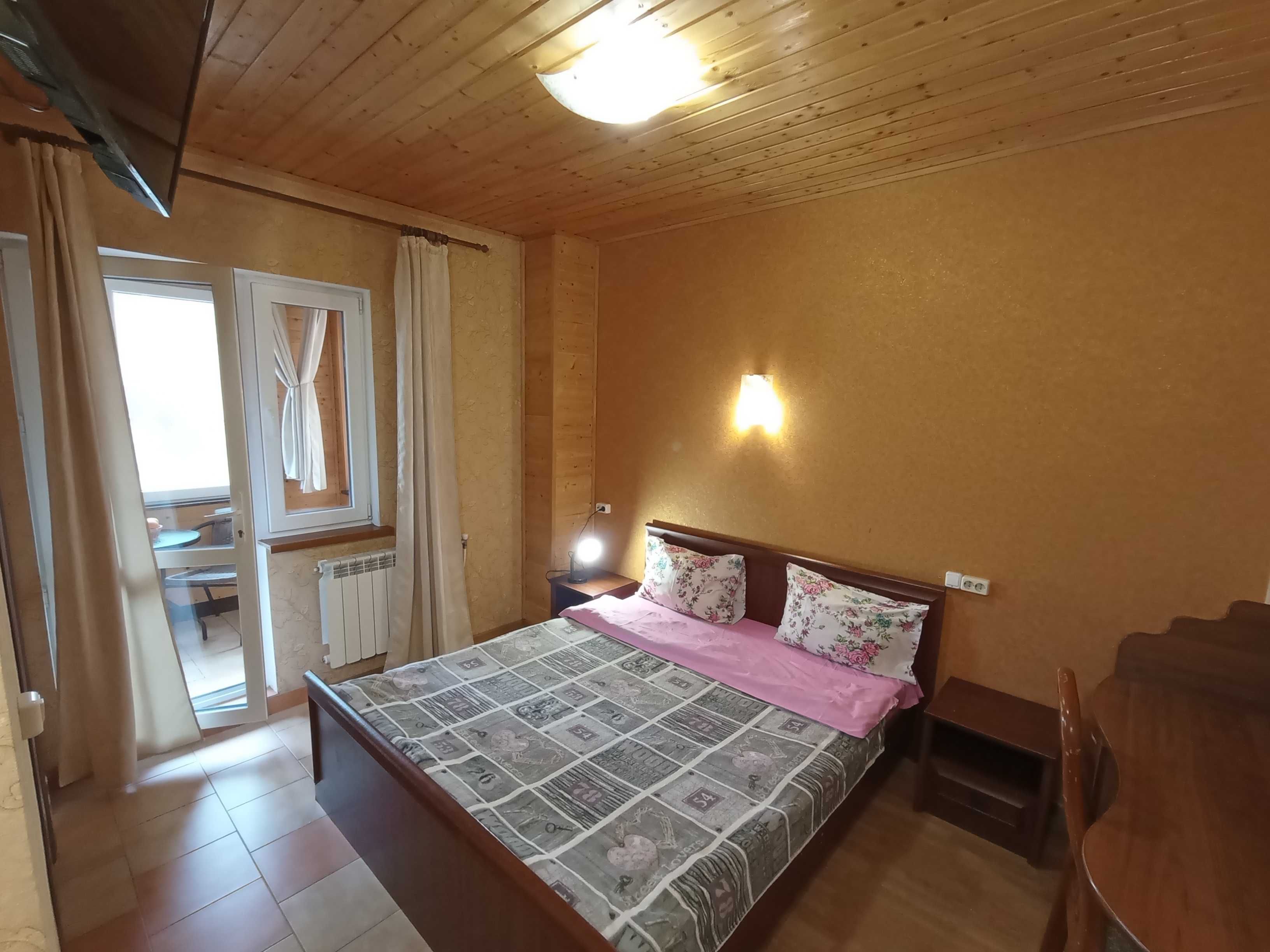 Кімната з кухнею в центрі Східниці, 300-400 грн/ос. Садиба Леонтія