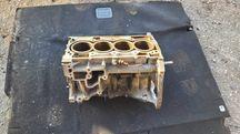 blok wał korbowy silnik 2.0 M4R 713 megane III 3 scenic 3 MR20 Qashqai