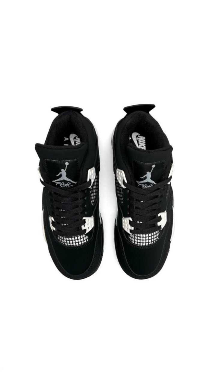 Кросівки кроссовки Nike Air Jordan 4 Black White