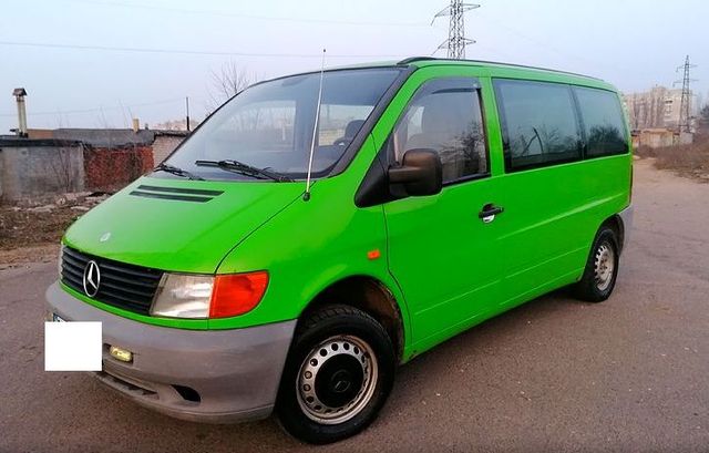 Лобовое стекло Mercedes Vito